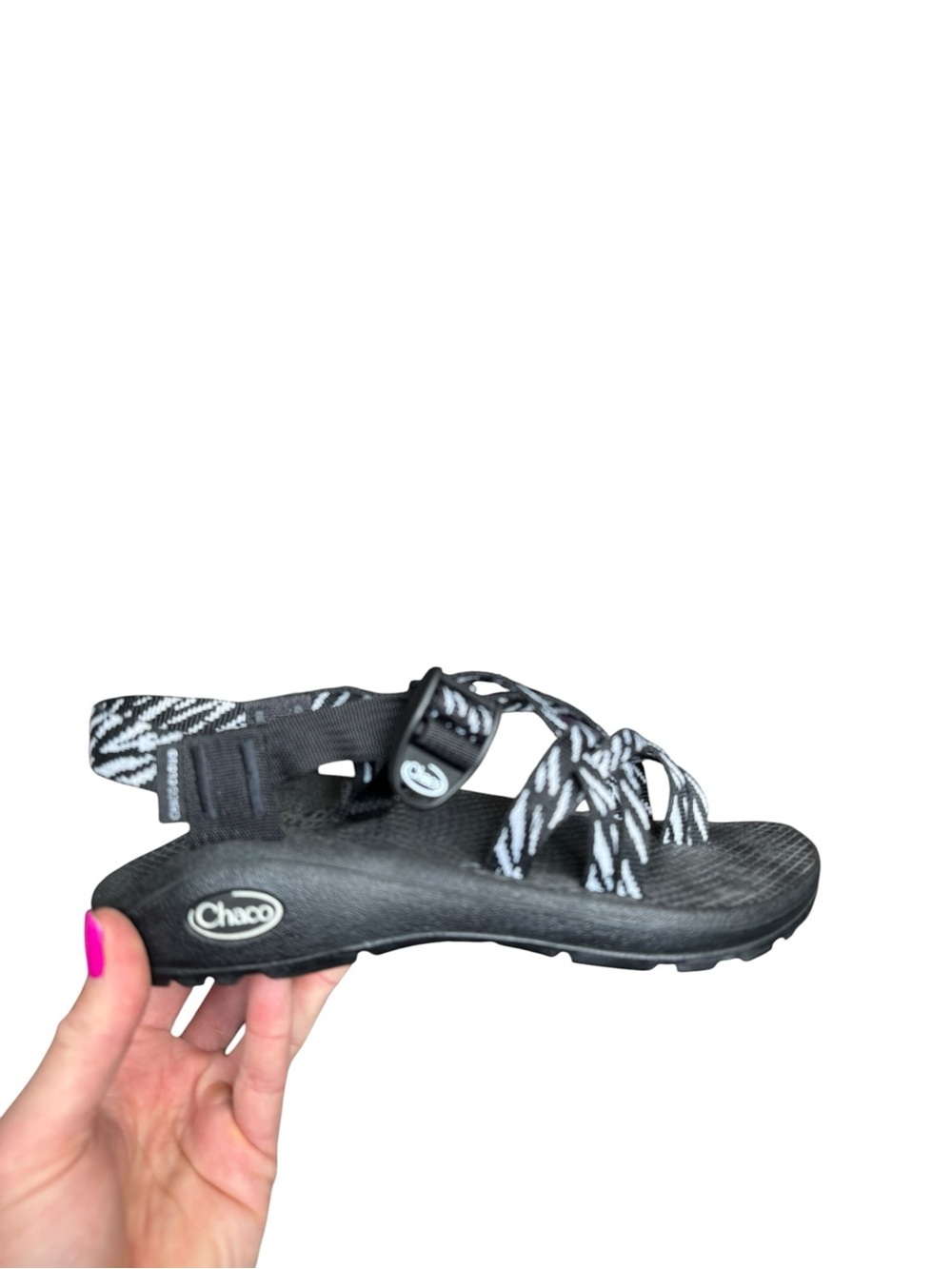 Chaco Z/Cloud Women’s Sport Sandals Black White Strappy Hiking Comfort Size 6
